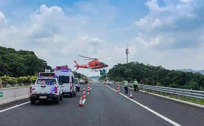 彭州高速公路汽车救援案例